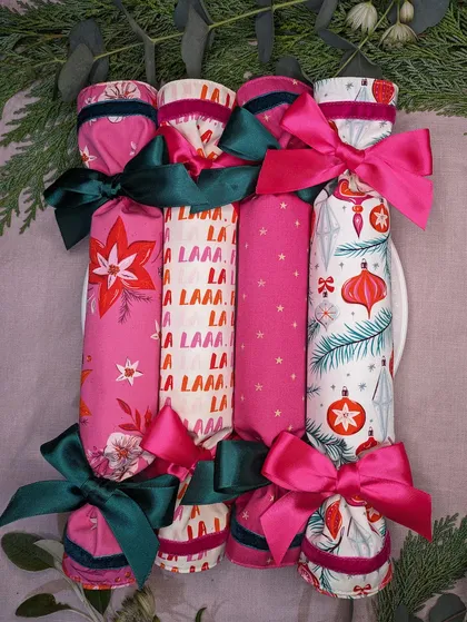 Christmas cracker set - forget me knot store